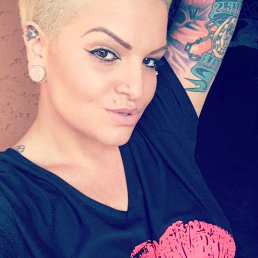 Meet your Posher, Amanda